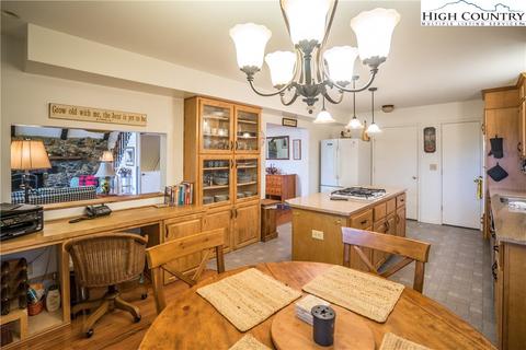 1176 Old Hampton Rd, Boone, NC 28607 photo 17