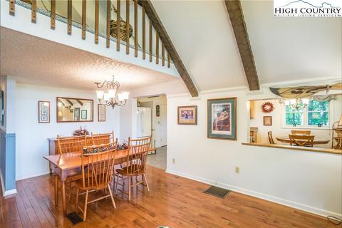 1176 Old Hampton Rd, Boone, NC 28607 photo 12