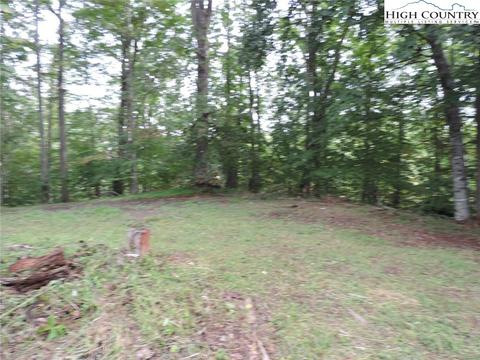 451 Walnut Ln, Vilas, NC 28692 photo 21