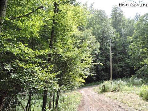 451 Walnut Ln, Vilas, NC 28692 photo 25