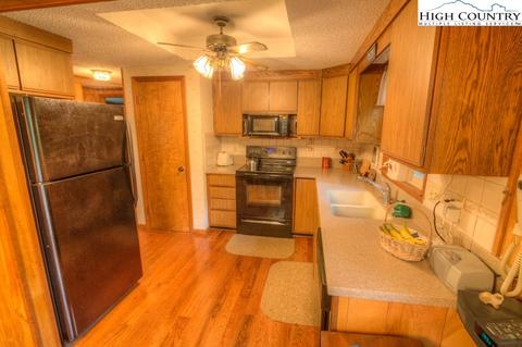 288 S Fox Cove Rd, Boone, NC 28607 photo 13