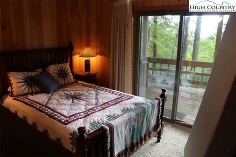 437 Overlook Dr, Deep Gap, NC 28618 photo 12