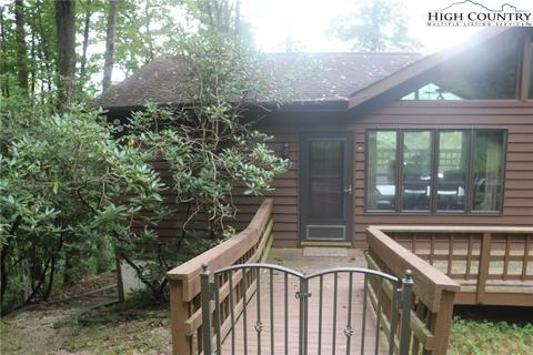 437 Overlook Dr, Deep Gap, NC 28618 photo 2