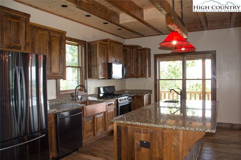 391 Elk Summit Dr, Todd, NC 28684 photo 10