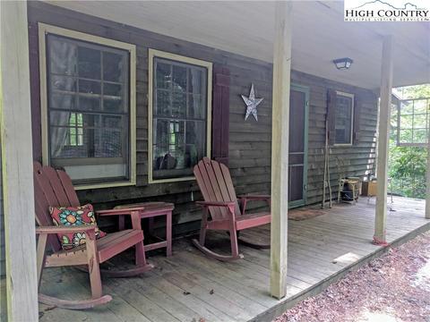 9044 Elk Creek Rd, Deep Gap, NC 28618 photo 11