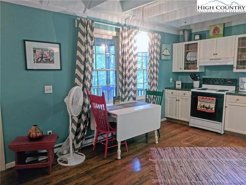 9044 Elk Creek Rd, Deep Gap, NC 28618 photo 12