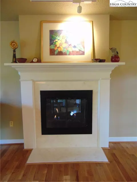 100 Pine Tree Dr, Roaring Gap, NC 28668 photo 18