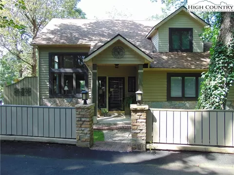 100 Pine Tree Dr, Roaring Gap, NC 28668 photo 14