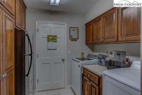 843 Forestridge Dr, Boone, NC 28607 photo 26