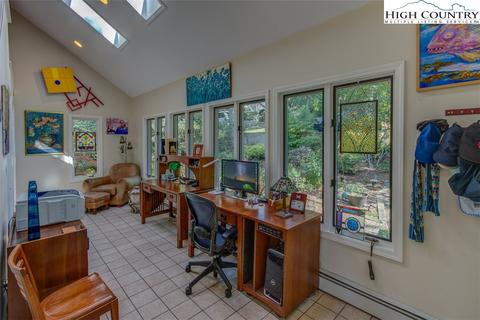 843 Forestridge Dr, Boone, NC 28607 photo 27