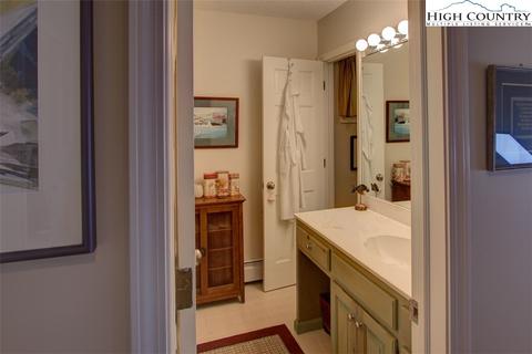 843 Forestridge Dr, Boone, NC 28607 photo 36