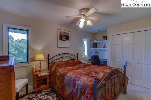 843 Forestridge Dr, Boone, NC 28607 photo 40