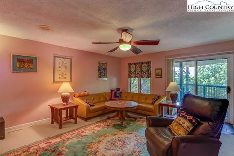 843 Forestridge Dr, Boone, NC 28607 photo 41