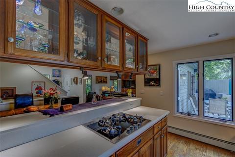 843 Forestridge Dr, Boone, NC 28607 photo 23