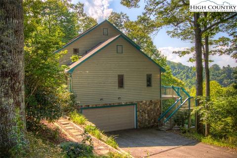 843 Forestridge Dr, Boone, NC 28607 photo 47