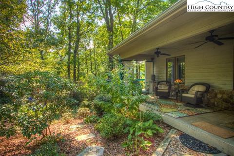 843 Forestridge Dr, Boone, NC 28607 photo 46