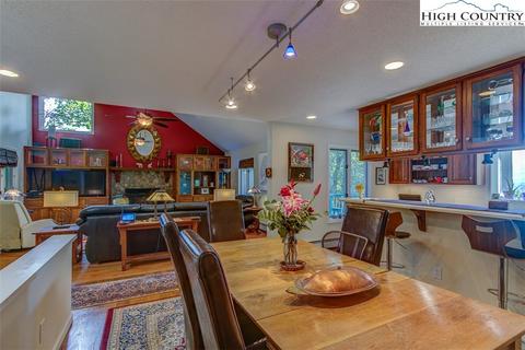 843 Forestridge Dr, Boone, NC 28607 photo 18