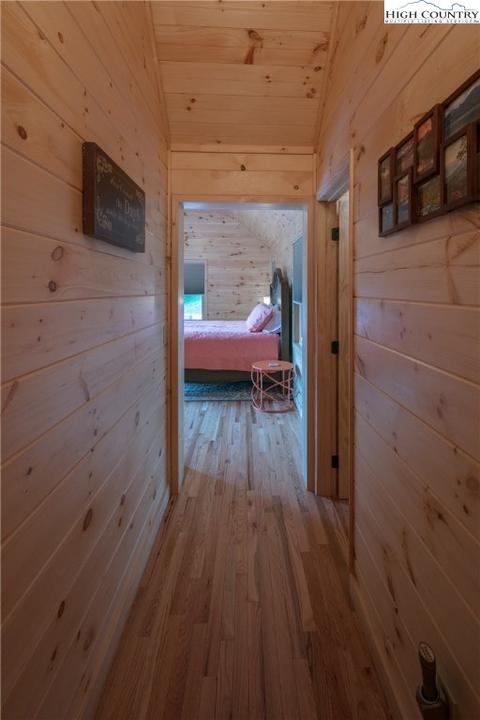 377 Ayers Rd E, Banner Elk, NC 28604 photo 17