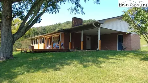 711 Hendrix Rd, Sparta, NC 28675 photo 16
