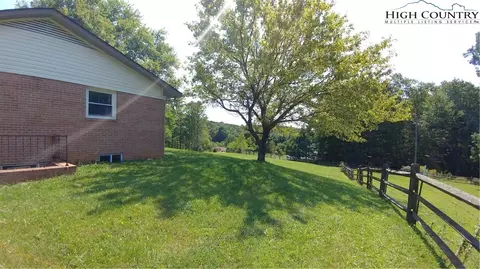 711 Hendrix Rd, Sparta, NC 28675 photo 21