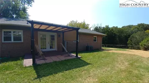 711 Hendrix Rd, Sparta, NC 28675 photo 19