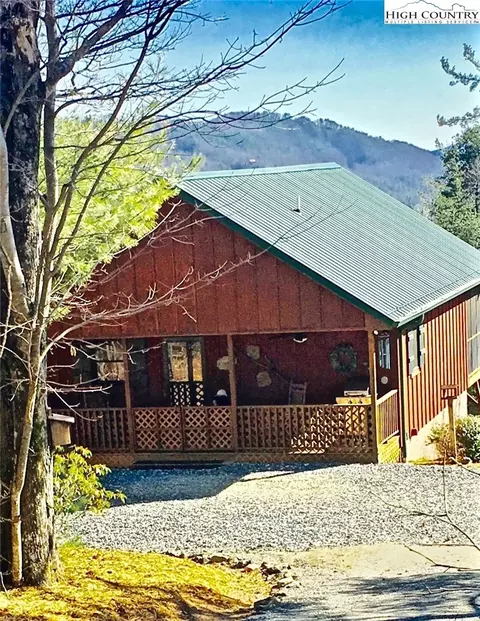 448 Woodpecker Rd, Purlear, NC 28665 photo 46