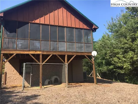 448 Woodpecker Rd, Purlear, NC 28665 photo 27