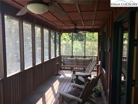 448 Woodpecker Rd, Purlear, NC 28665 photo 24