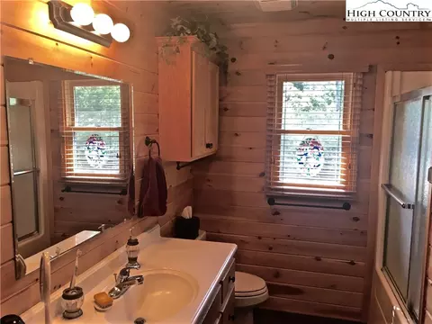 448 Woodpecker Rd, Purlear, NC 28665 photo 19