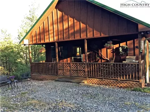 448 Woodpecker Rd, Purlear, NC 28665 photo 6