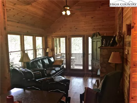 448 Woodpecker Rd, Purlear, NC 28665 photo 13