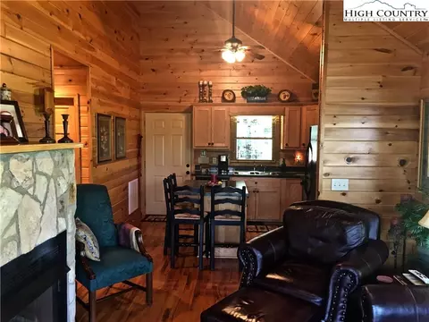 448 Woodpecker Rd, Purlear, NC 28665 photo 12