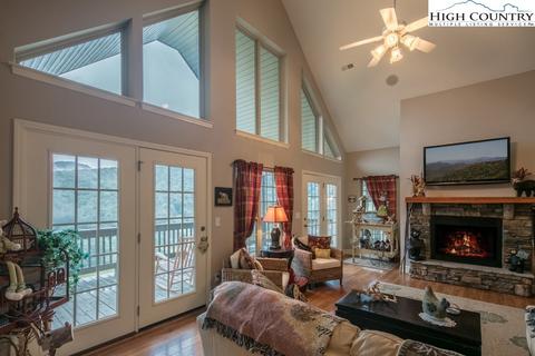 1584 Skyland Dr, Seven Devils, NC 28604 photo 4