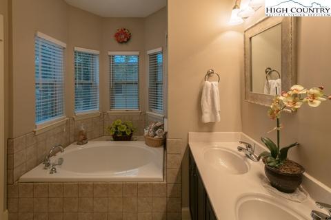 1584 Skyland Dr, Seven Devils, NC 28604 photo 8