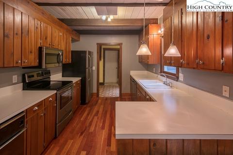 575 Schaffer Rd, Boone, NC 28607 photo 16