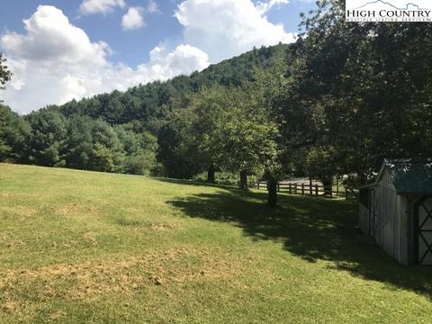 1175 Low Gap Rd, Jefferson, NC 28640 photo 10