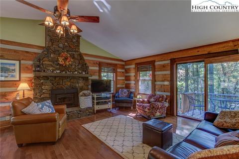 151 Firefly Ln, Boone, NC 28607 photo 1