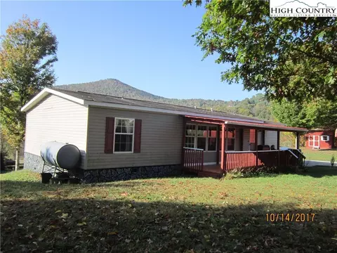 356 Laurel Knob Rd, Todd, NC 28684 photo 5