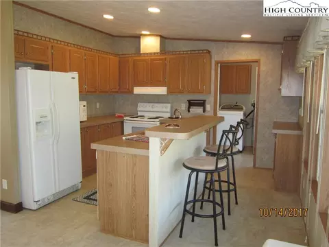 356 Laurel Knob Rd, Todd, NC 28684 photo 12
