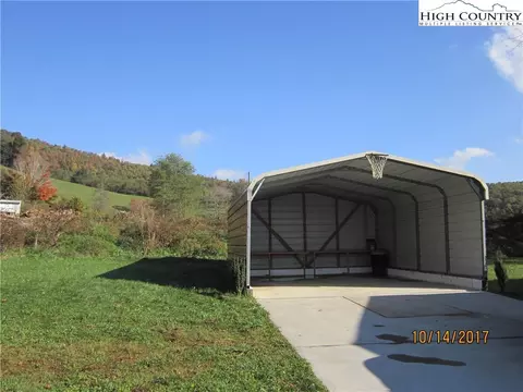 356 Laurel Knob Rd, Todd, NC 28684 photo 6
