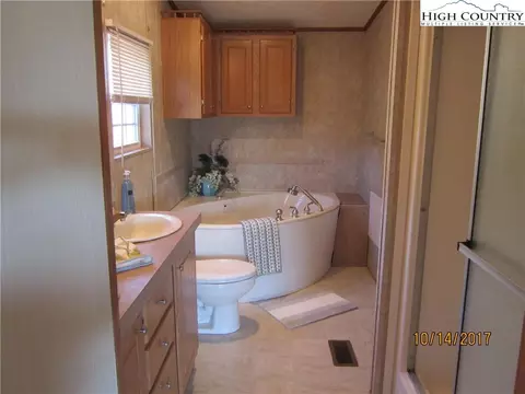 356 Laurel Knob Rd, Todd, NC 28684 photo 22