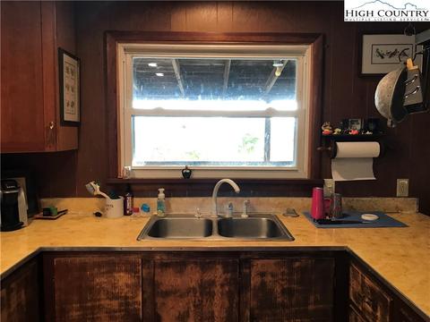 205 Seely, Boone, NC 28607 photo 7