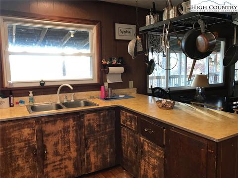 205 Seely, Boone, NC 28607 photo 6