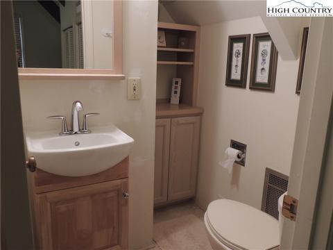 2957 Hickory, Boone, NC 28607 photo 28