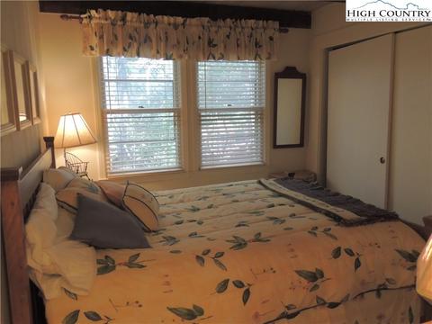 2957 Hickory, Boone, NC 28607 photo 21