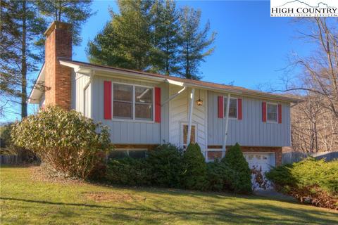 321 Perkins St, Boone, NC 28607 photo 2