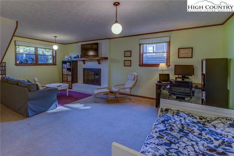 321 Perkins St, Boone, NC 28607 photo 26