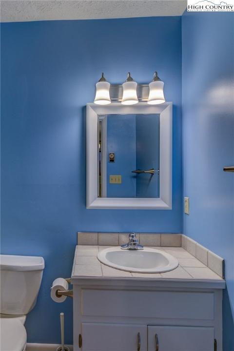 321 Perkins St, Boone, NC 28607 photo 30
