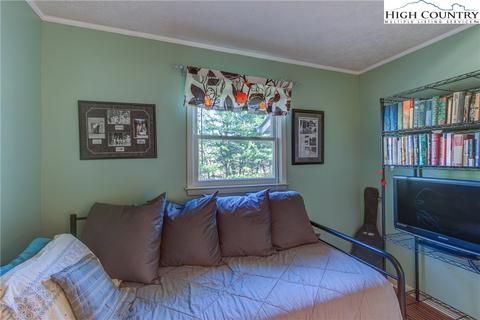 321 Perkins St, Boone, NC 28607 photo 18