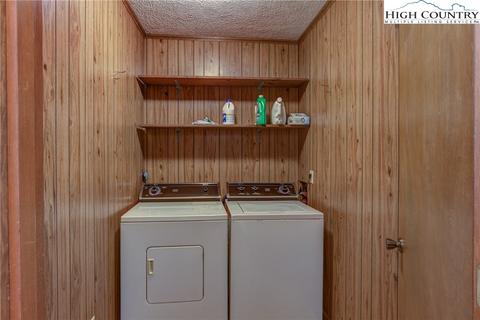 321 Perkins St, Boone, NC 28607 photo 32